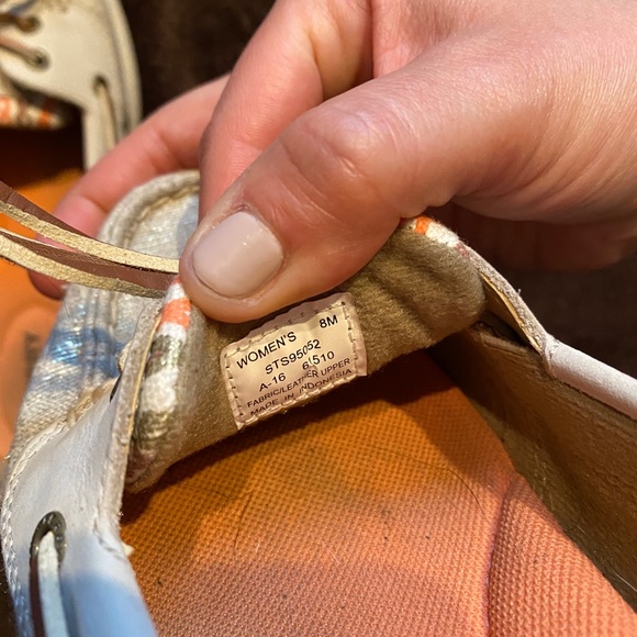 Women’s Sperry Boat Shoes - Picture 4 of 4